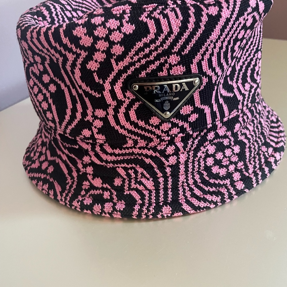 Jacquard Knit Bucket Hat